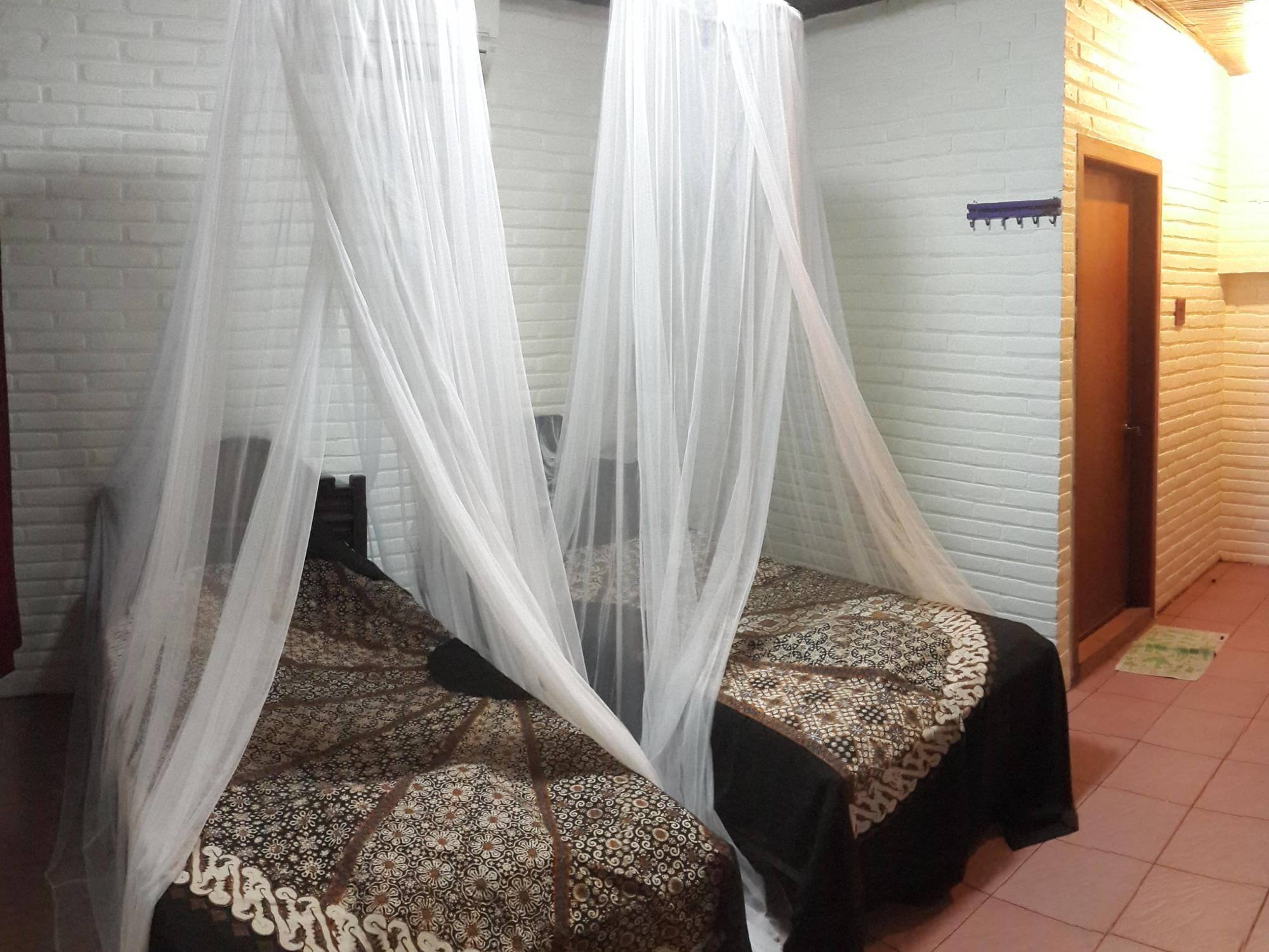 Arys Garden Hotel Yogyakarta Esterno foto